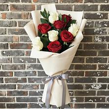 Букет цветов из:  Розы в Космодемьянский