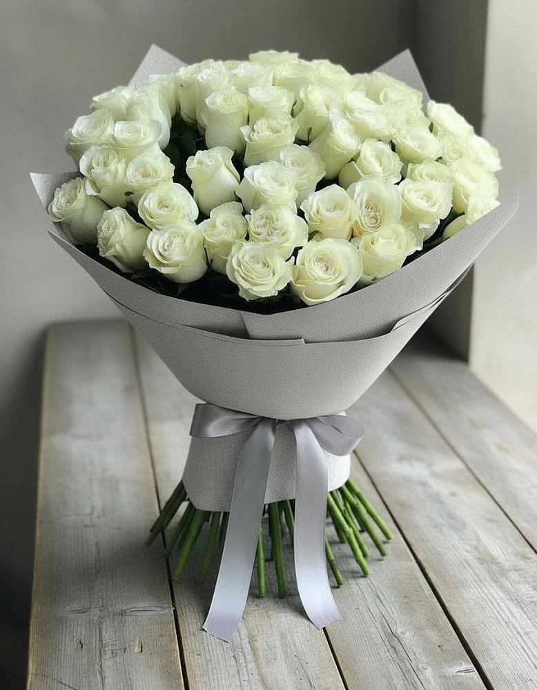 Букет 35 Белых роз в Космодемьянский