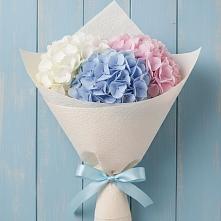 Букет цветов из:  Гортензия в Космодемьянский