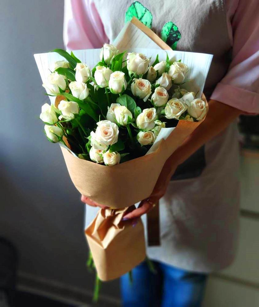 Букет цветов из: Розы в Космодемьянский