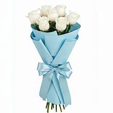 Букет 7 белых роз Проуд в Космодемьянский