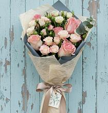Букет цветов из:  Розы #REPLACE_PRED# Космодемьянский