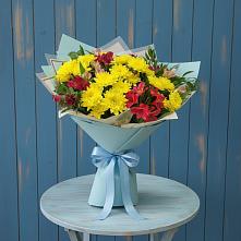 Букет цветов из:  Альстромерии и Хризантемы в Космодемьянский